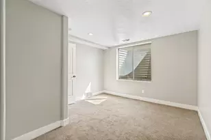 7462 S Sunset Maple Dr W, West Jordan, UT 84081 - Photo 23