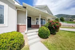 3926 W 10400 N, Cedar Hills, UT 84062 - Photo 3