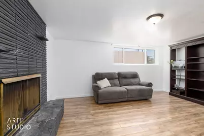 5134 S 300 W, Washington Terrace, UT 84405 - Photo 17