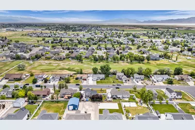 3609 W Jupiter Hills Dr, Syracuse, UT 84075 - Photo 47