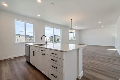 5394 N Saddle Stone Dr #515, Eagle Mountain, UT 84005 - Photo 9
