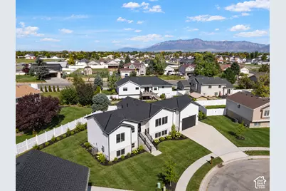 4272 W 4850 S, Roy, UT 84067 - Photo 3