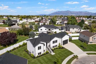 4272 W 4850 S, Roy, UT 84067 - Photo 3