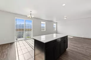 6085 N Sheps Ridge Rd, Eagle Mountain, UT 84005 - Photo 11