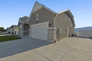 6085 N Sheps Ridge Rd, Eagle Mountain, UT 84005 - Photo 53