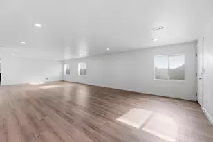 6085 N Sheps Ridge Rd, Eagle Mountain, UT 84005 - Photo 35