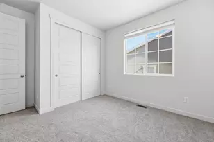 6085 N Sheps Ridge Rd, Eagle Mountain, UT 84005 - Photo 29