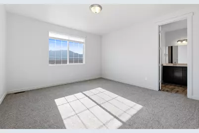 6085 N Sheps Ridge Rd, Eagle Mountain, UT 84005 - Photo 15