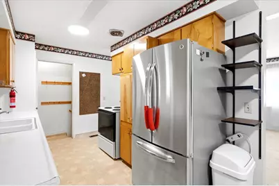 1095 41st St, Ogden, UT 84403 - Photo 11