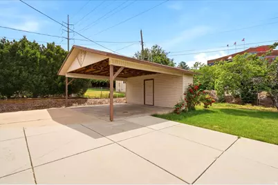 1095 41st St, Ogden, UT 84403 - Photo 25