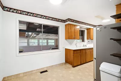 1095 41st St, Ogden, UT 84403 - Photo 7