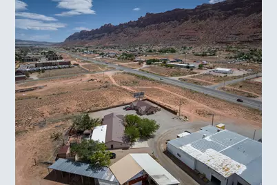 2475 S 191 Hwy, Moab, UT 84532 - Photo 5