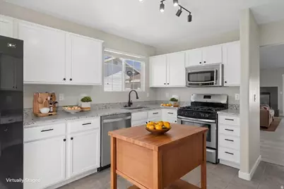 5086 S 3925 W, Roy, UT 84067 - Photo 7