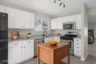 5086 S 3925 W, Roy, UT 84067 - Photo 7