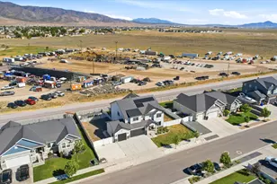 4554 N Mt Ellen St, Eagle Mountain, UT 84005 - Photo 41