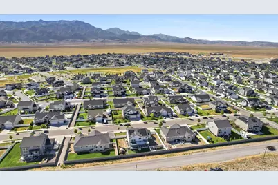 4554 N Mt Ellen St, Eagle Mountain, UT 84005 - Photo 37