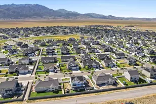 4554 N Mt Ellen St, Eagle Mountain, UT 84005 - Photo 37