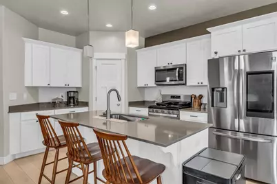 16374 S Piston Ln #204, Bluffdale, UT 84065 - Photo 11