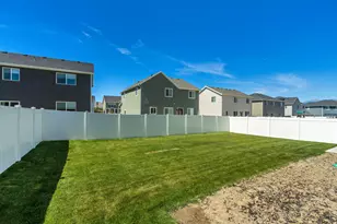 4569 E Fall Harvest Rd, Eagle Mountain, UT 84005 - Photo 33