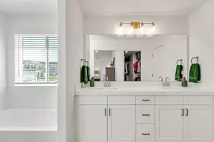 4569 E Fall Harvest Rd, Eagle Mountain, UT 84005 - Photo 17