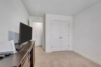 4569 E Fall Harvest Rd, Eagle Mountain, UT 84005 - Photo 27