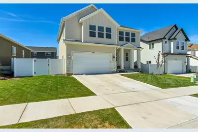4569 E Fall Harvest Rd, Eagle Mountain, UT 84005 - Photo 3