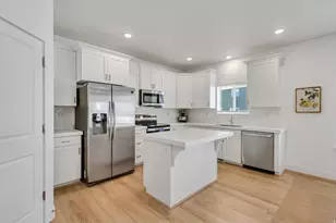 4569 E Fall Harvest Rd, Eagle Mountain, UT 84005 - Photo 9
