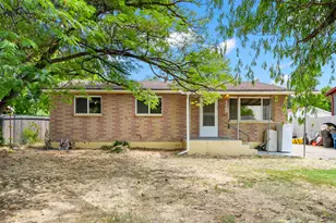 60 N 400 W, Kaysville, UT 84037 - Photo 1