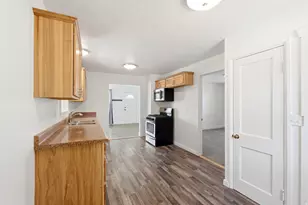 397 S Tremont St, Tremonton, UT 84337 - Photo 9