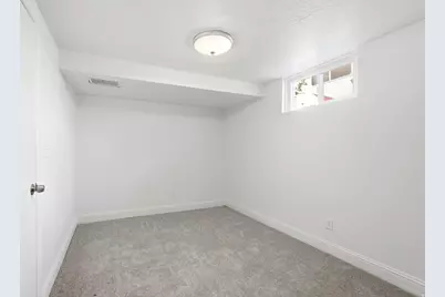 397 S Tremont St, Tremonton, UT 84337 - Photo 17