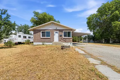 397 S Tremont St, Tremonton, UT 84337 - Photo 29