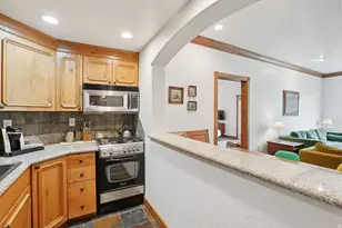 840 W Bigler Ln, Midway, UT 84049 - Photo 9