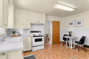 397 S 425 W, Bountiful, UT 84010 - Photo 13