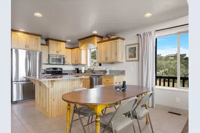 2330 S Valleyview Dr, Garden City, UT 84028 - Photo 23