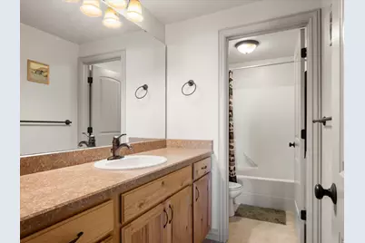 2330 S Valleyview Dr, Garden City, UT 84028 - Photo 43