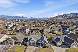 8494 N Turnberry Rd E, Eagle Mountain, UT 84005 - Photo 29