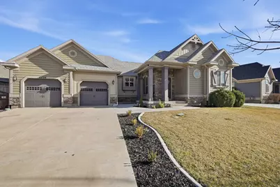 8494 N Turnberry Rd E, Eagle Mountain, UT 84005 - Photo 23