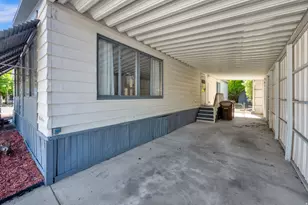 5264 W Encino St, Salt Lake City, UT 84117 - Photo 19