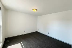 333 E 4500 S, Murray, UT 84107 - Photo 9