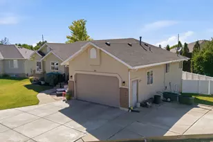 593 N 870 W, West Bountiful, UT 84087 - Photo 49