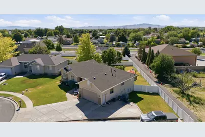 593 N 870 W, West Bountiful, UT 84087 - Photo 53