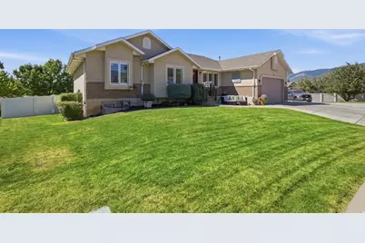 593 N 870 W, West Bountiful, UT 84087 - Photo 3