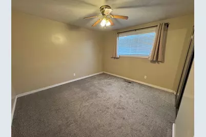 2182 W 5600 S, Roy, UT 84067 - Photo 7