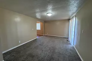 2182 W 5600 S, Roy, UT 84067 - Photo 5