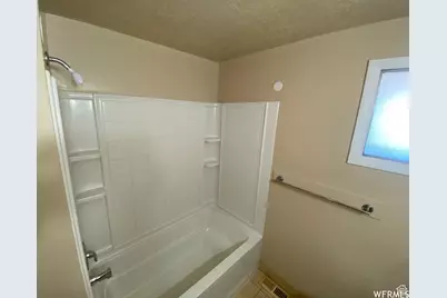 2182 W 5600 S, Roy, UT 84067 - Photo 9