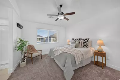 7502 N Cottage Ln E, Eagle Mountain, UT 84005 - Photo 19