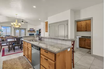 1941 W Trailside, Syracuse, UT 84075 - Photo 7