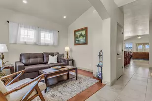 1941 W Trailside, Syracuse, UT 84075 - Photo 3