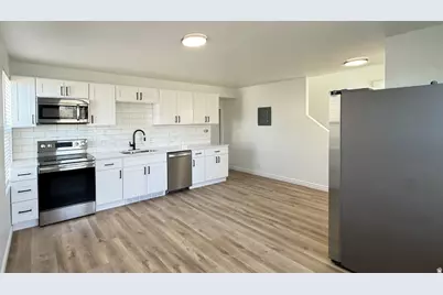 1782 N 80 E, Tooele, UT 84074 - Photo 15