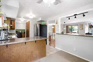 682 E 3225 N, North Ogden, UT 84414 - Photo 9